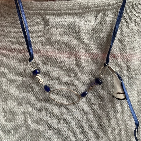 Handmade - Short necklace - ruban feather & beads blue white - Picture 4 of 9